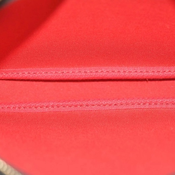 **SOLD**Auth Louis Vuitton Damier Pochette Bag - Picture 6 of 8